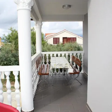 Apartment Franivanin Nin